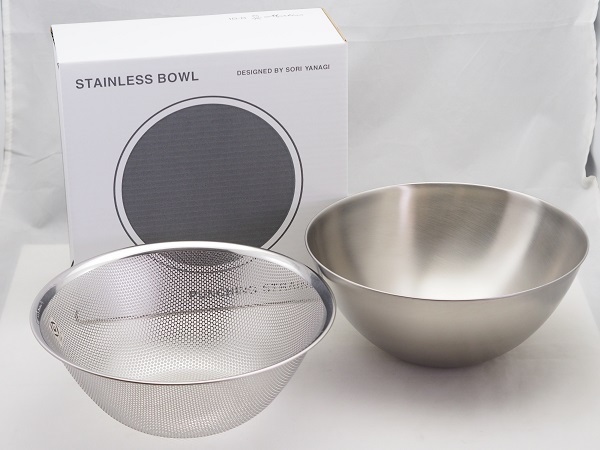 柳宗理ステンレスボウル、パンチングストレーナーセット27cm