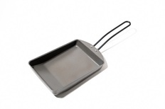 ダンジョン飯 「イズガンダのセンシ」の両手鍋 FC017077 TF | 【公式