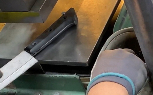 六四郎 37層ダマスカス 三徳包丁 170mm FC025081 TF | 【公式】つば